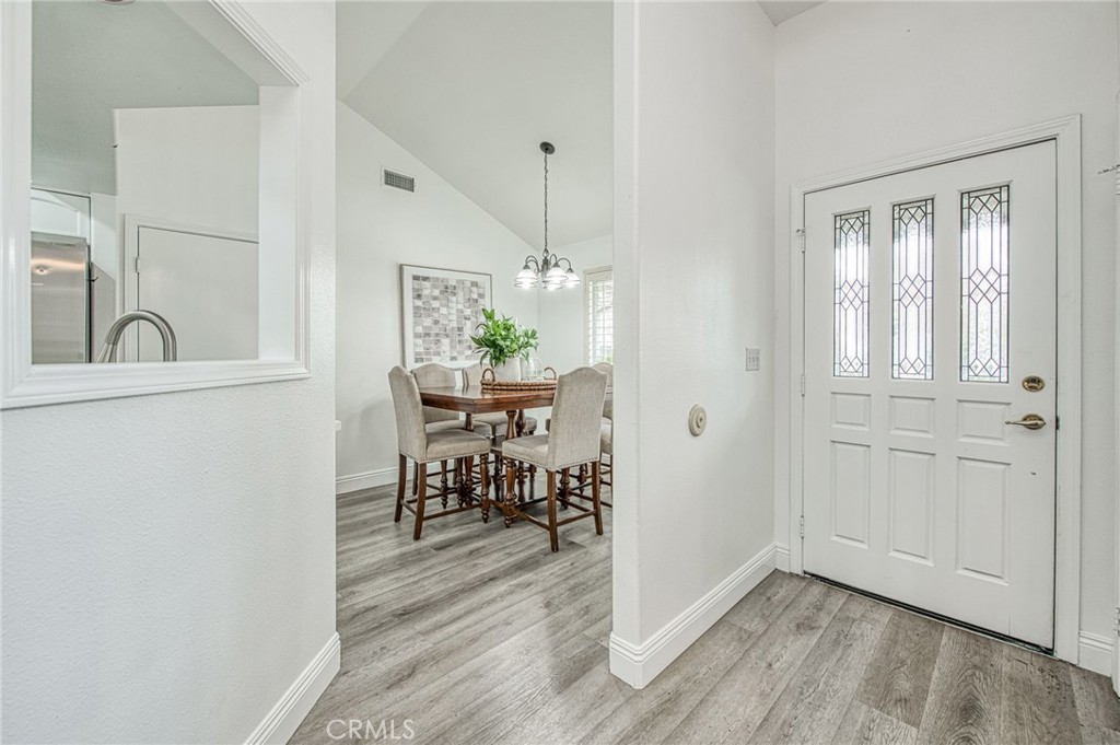 9225 N Bramwell St, Fresno, CA 93720