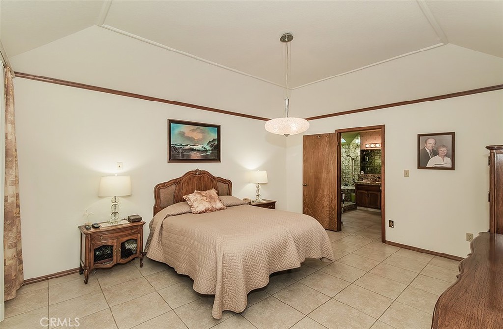 7355 N Pacific, Fresno, CA 93711