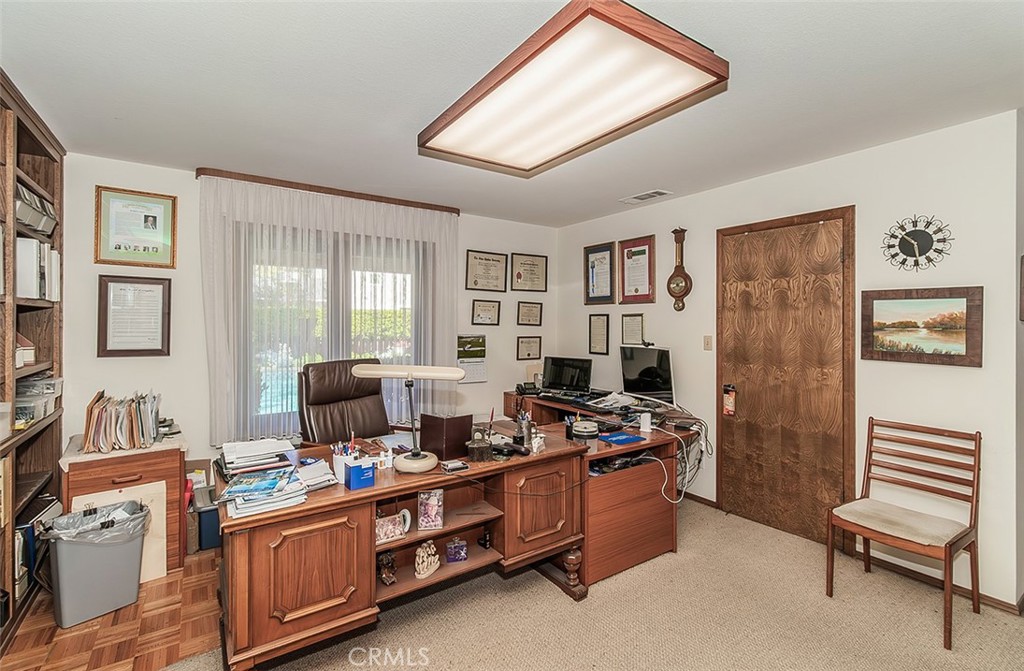 7355 N Pacific, Fresno, CA 93711