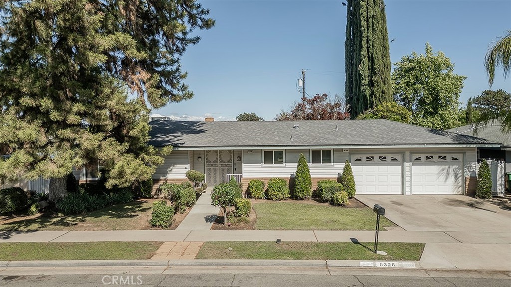 6326 N Bergeron, Fresno, CA 93704