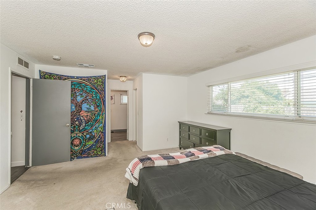 6326 N Bergeron, Fresno, CA 93704