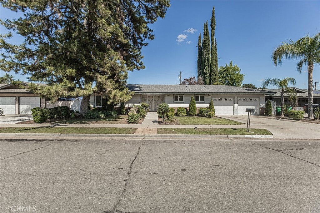 6326 N Bergeron, Fresno, CA 93704