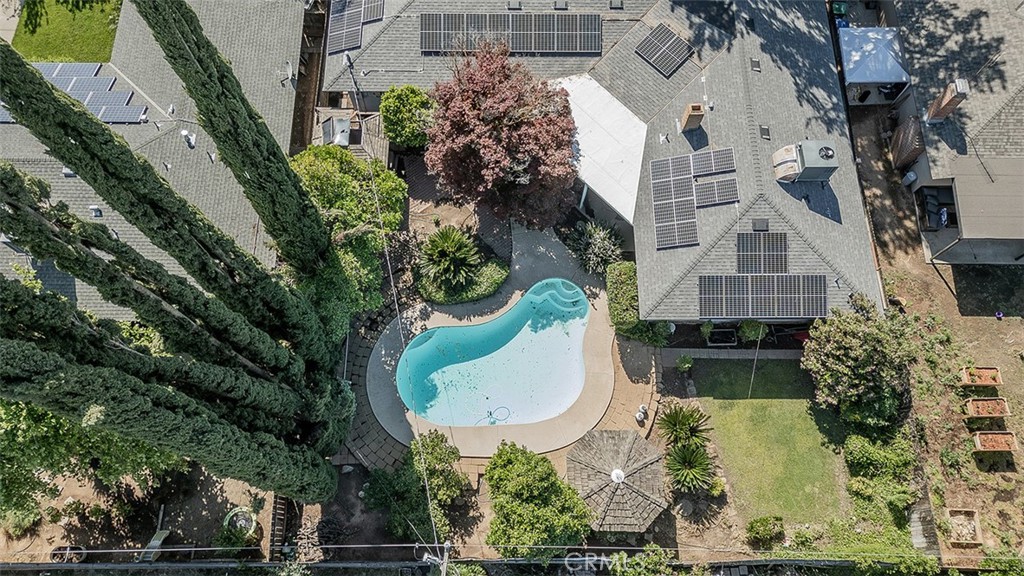 6326 N Bergeron, Fresno, CA 93704