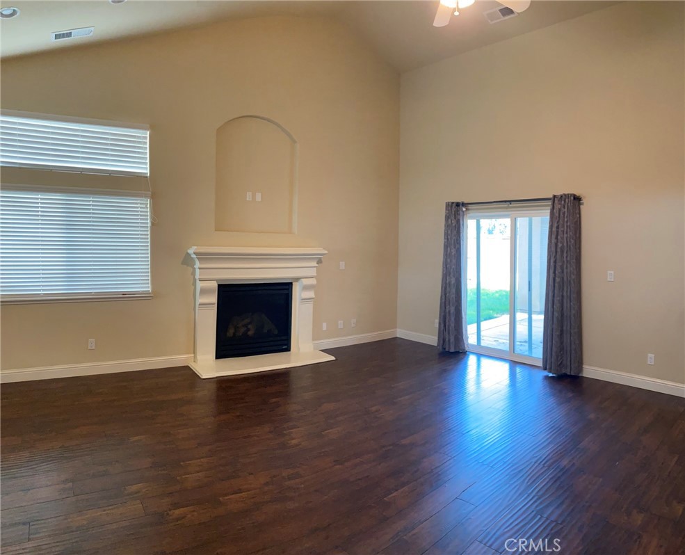 7911 N Fine, Fresno, CA 93720