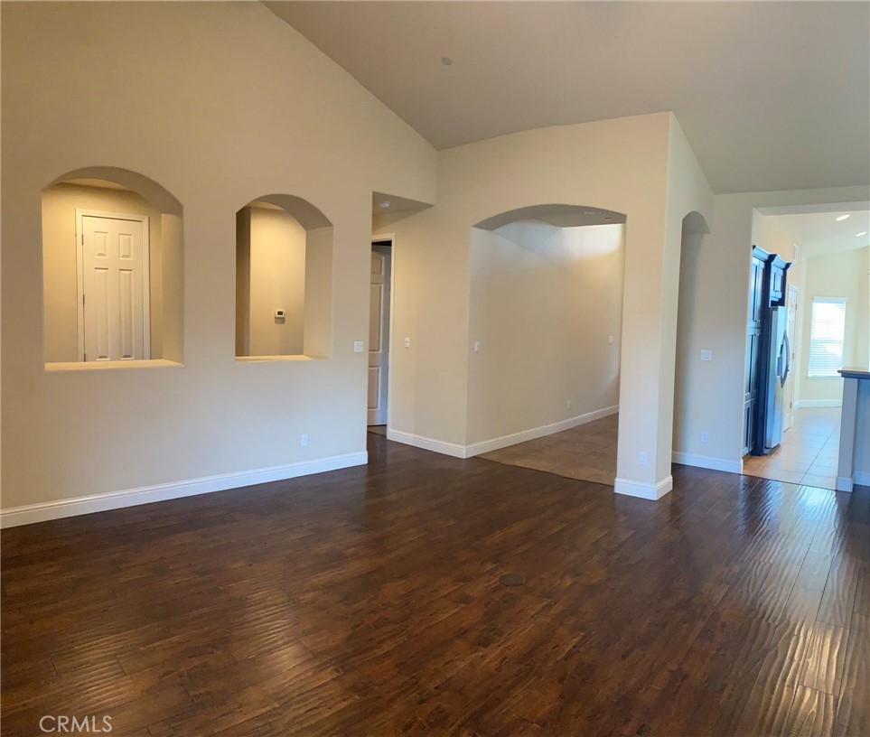 7911 N Fine, Fresno, CA 93720