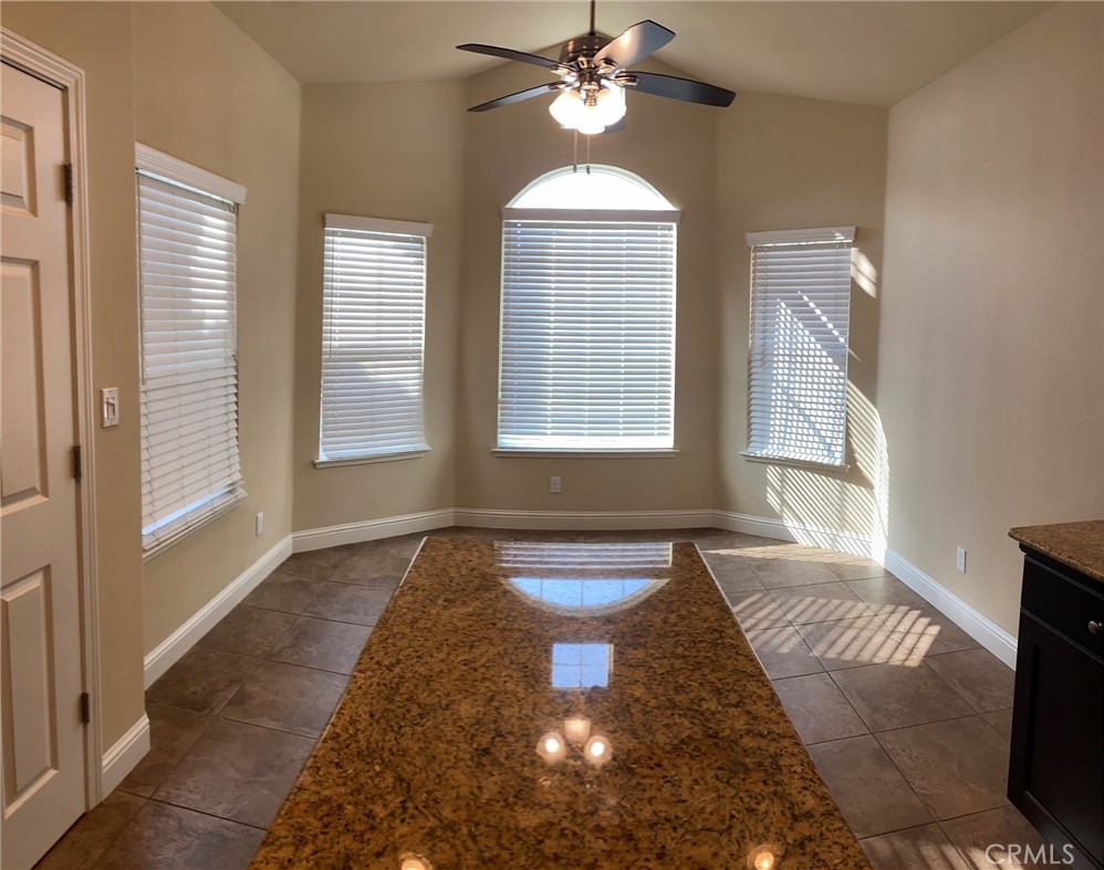 7911 N Fine, Fresno, CA 93720