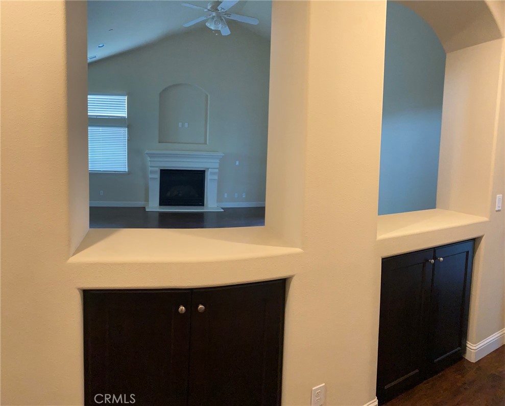 7911 N Fine, Fresno, CA 93720