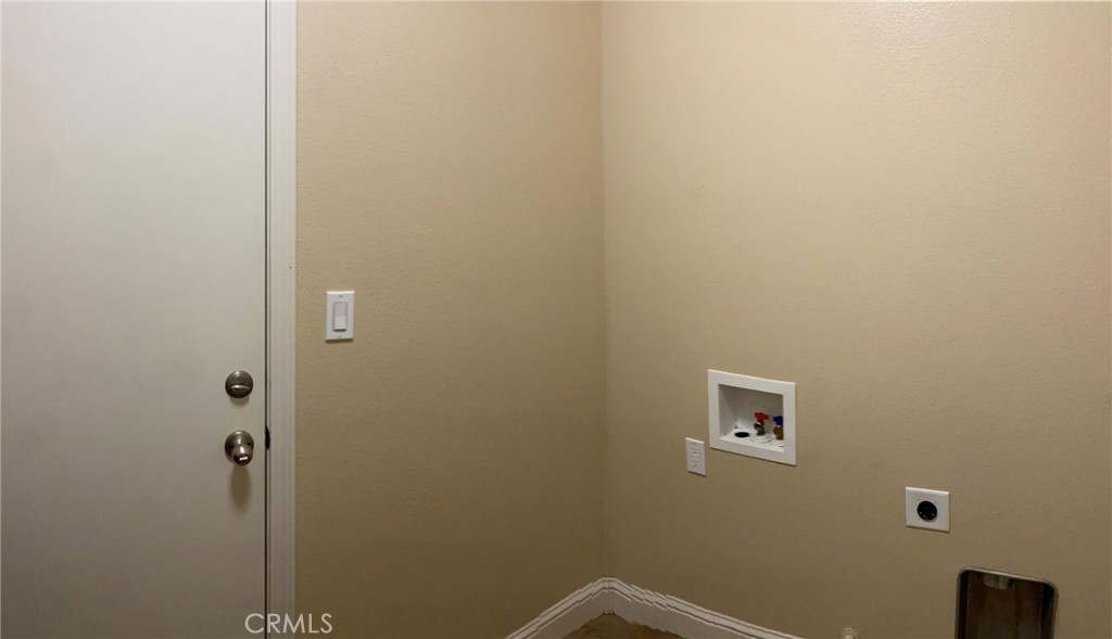 7911 N Fine, Fresno, CA 93720