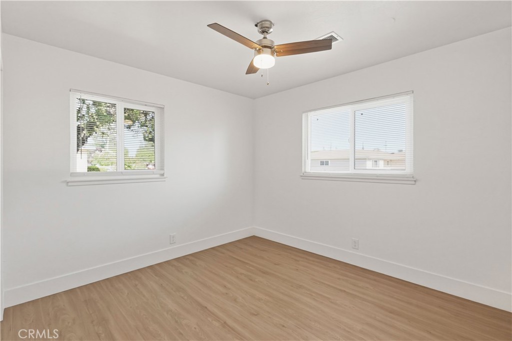 5703 E Hampton, Fresno, CA 93727