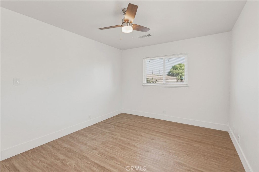5703 E Hampton, Fresno, CA 93727