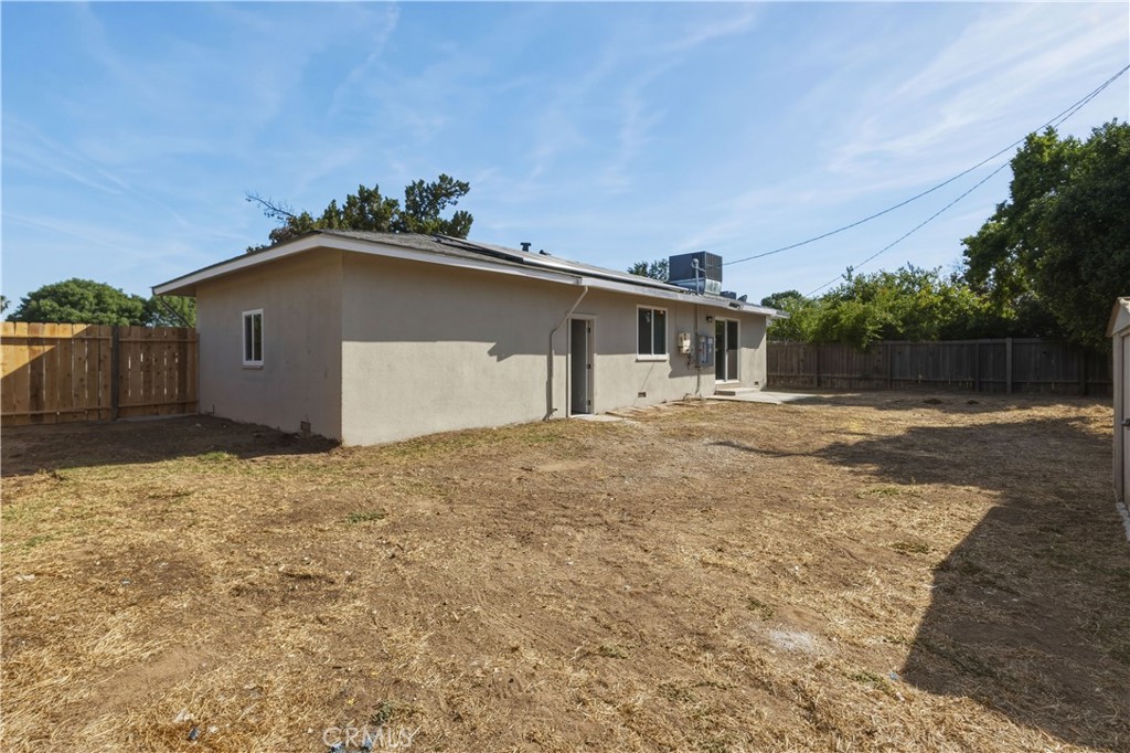 5703 E Hampton, Fresno, CA 93727