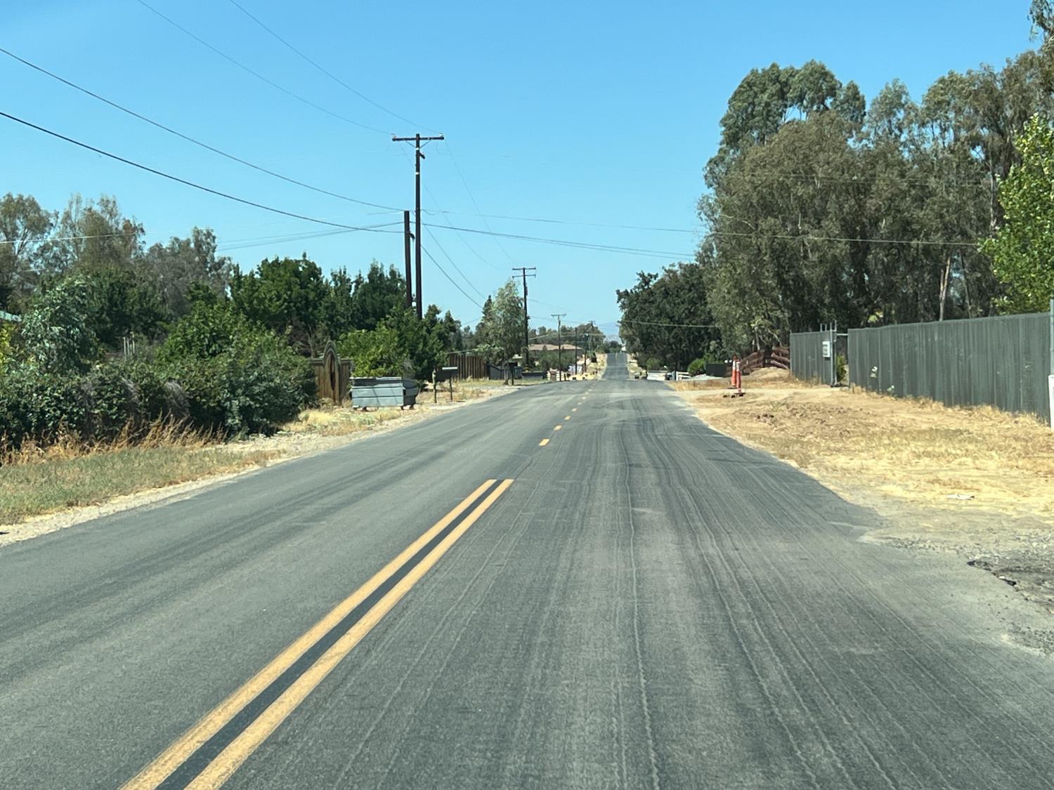 16564 Monreal Rd, Madera, CA 93636