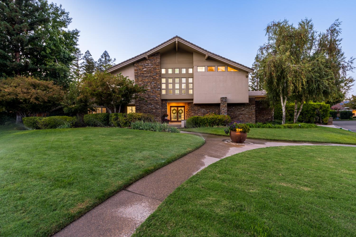 7285 N San Pedro Ave, Fresno, CA 93711