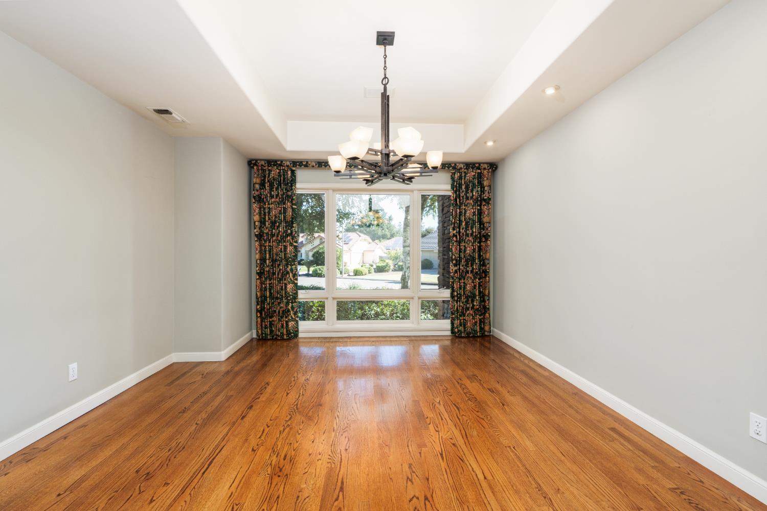7285 N San Pedro Ave, Fresno, CA 93711