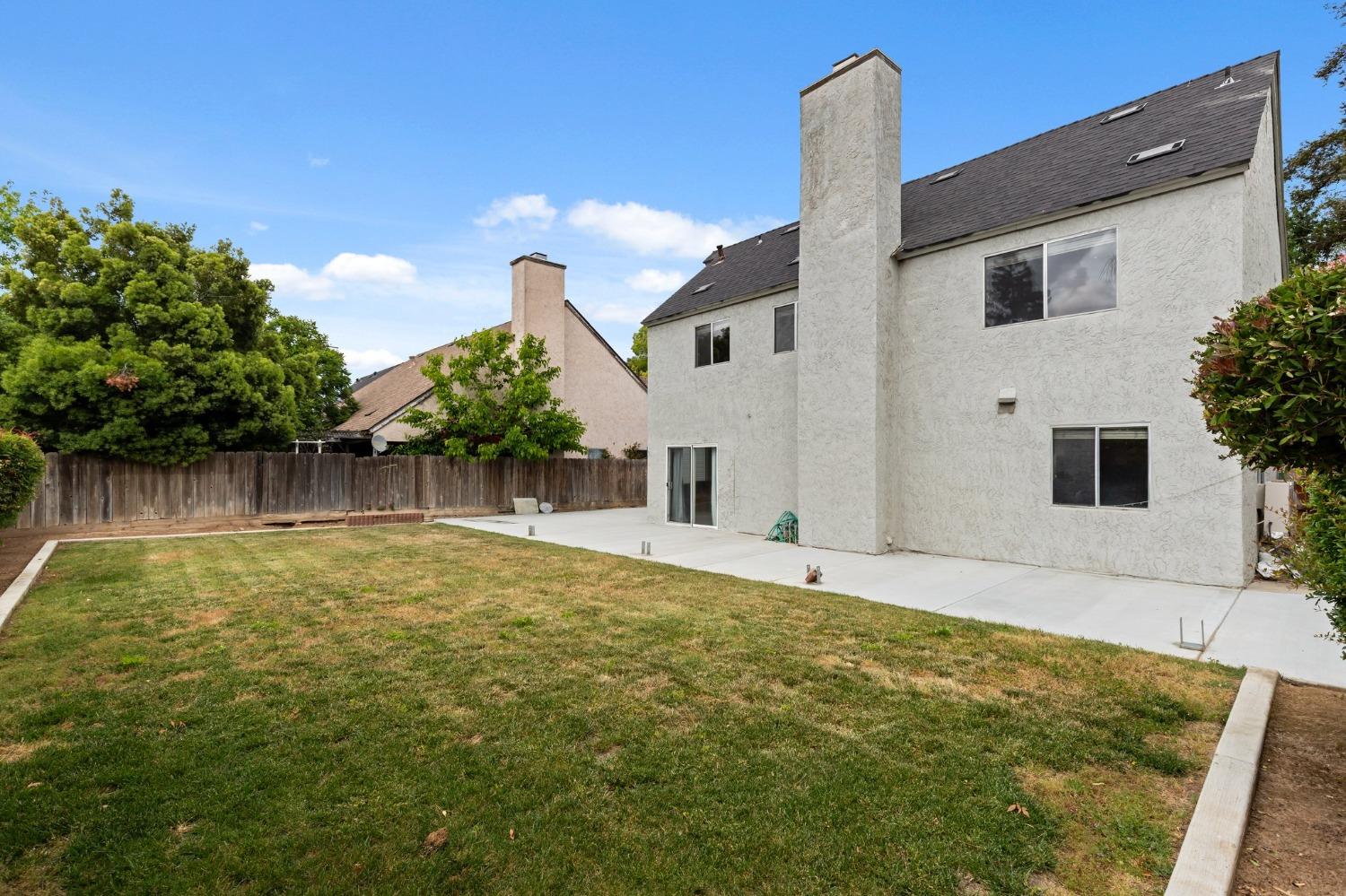 4129 W Regency Ave, Fresno, CA 93722