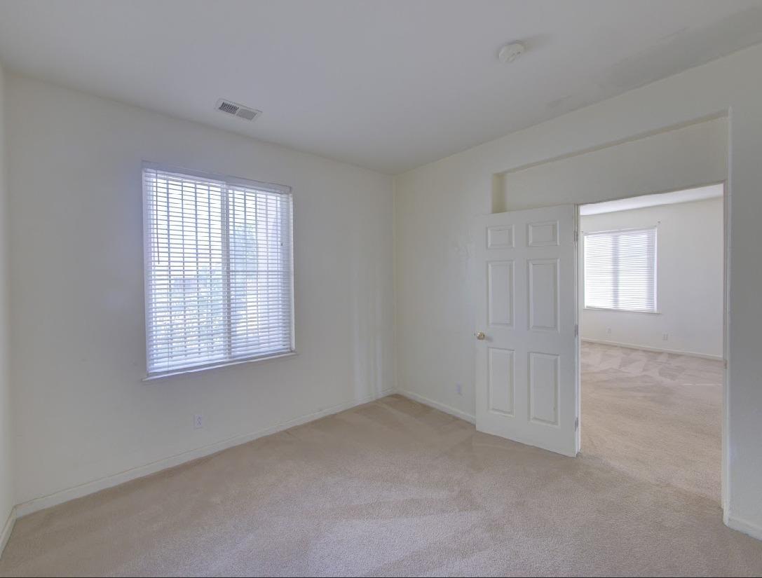 2312 S Bush Ave, Fresno, CA 93727