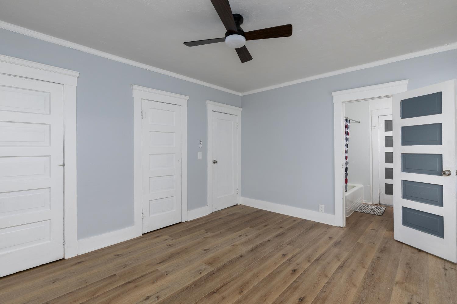 3205 E Liberty Ave, Fresno, CA 93702