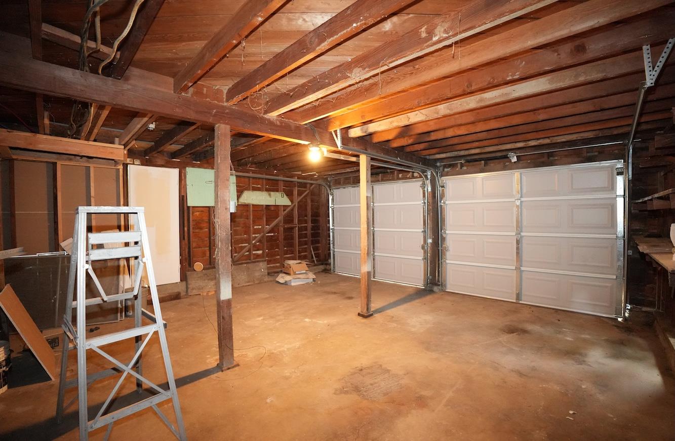 1305 E Fedora, Fresno, CA 93704