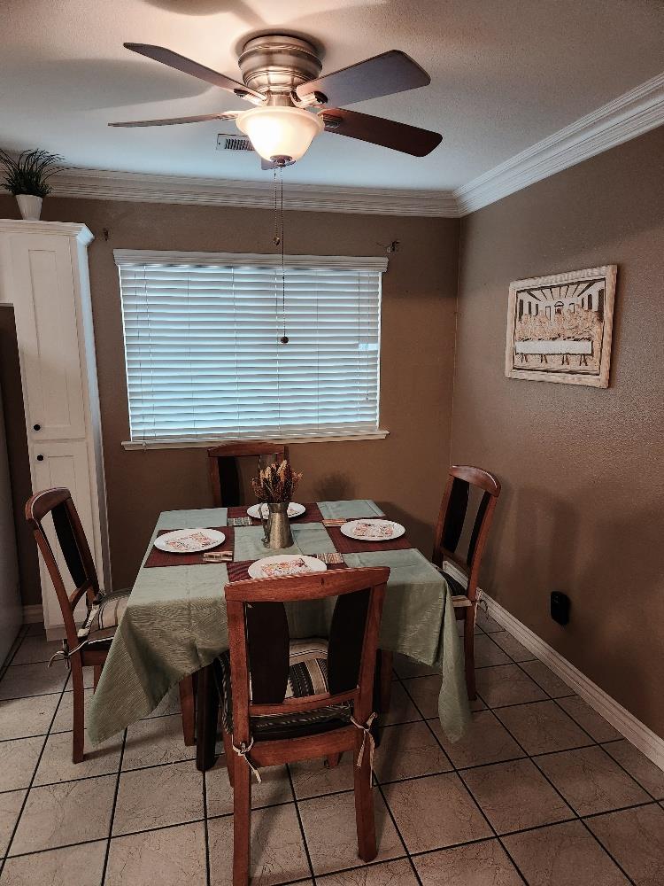 4902 E Eugenia Ave, Fresno, CA 93725