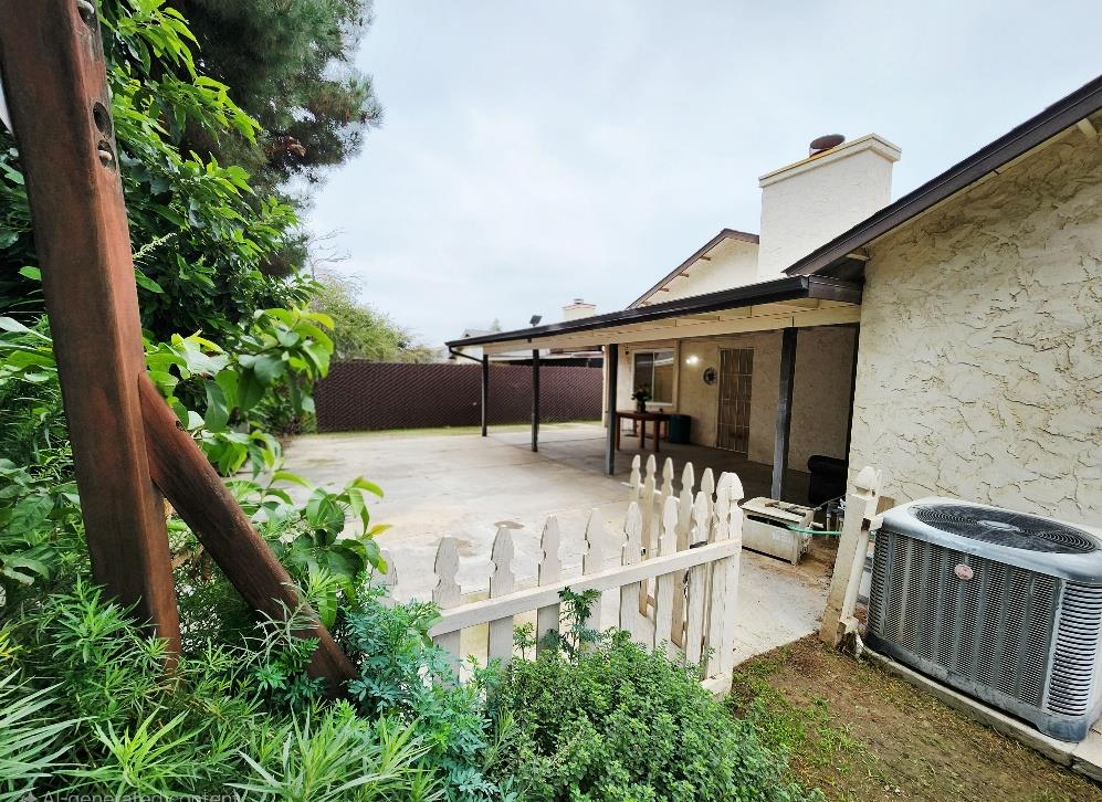 4902 E Eugenia Ave, Fresno, CA 93725