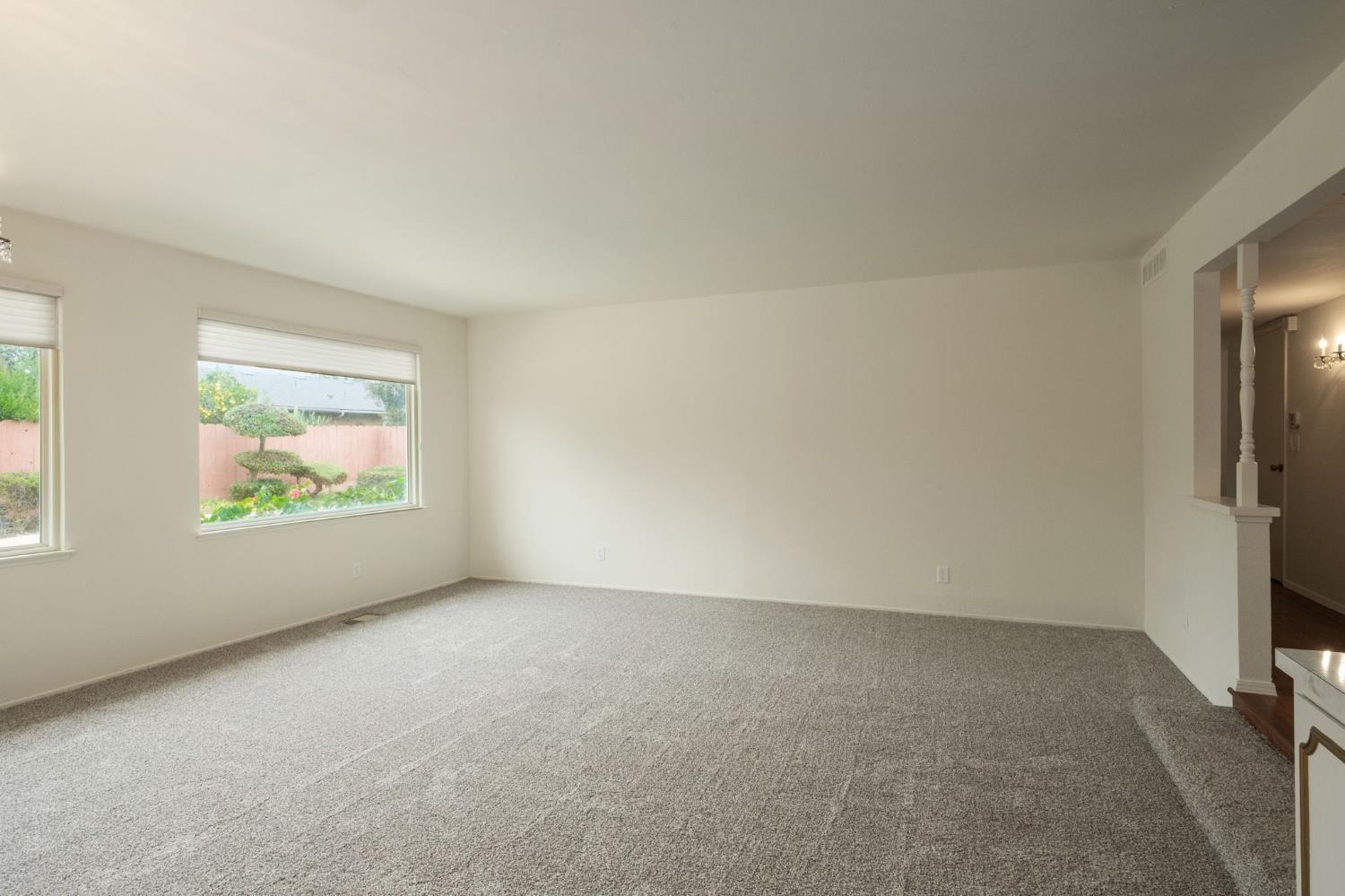 1646 W Paul Ave, Fresno, CA 93711