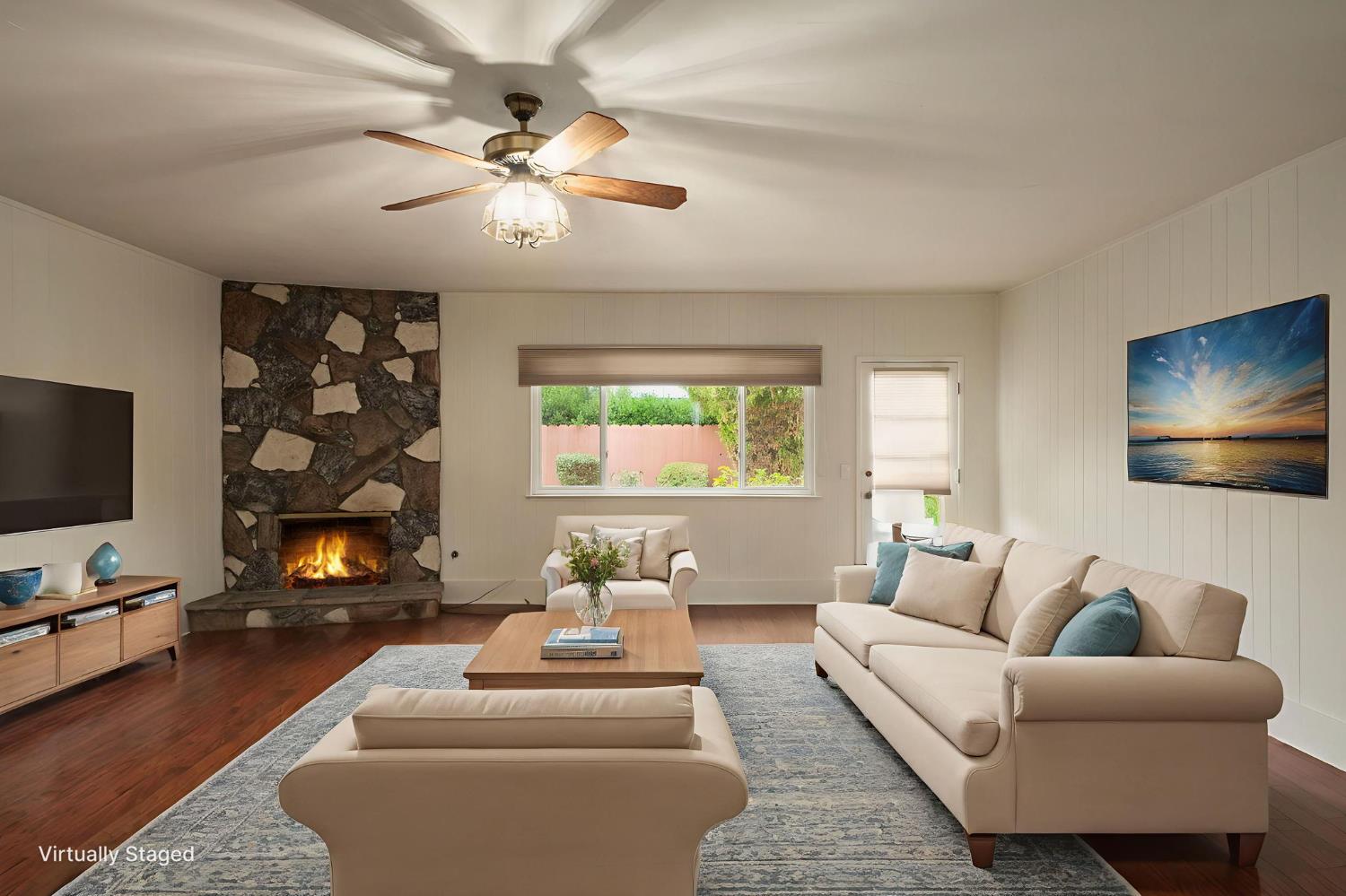 1646 W Paul Ave, Fresno, CA 93711