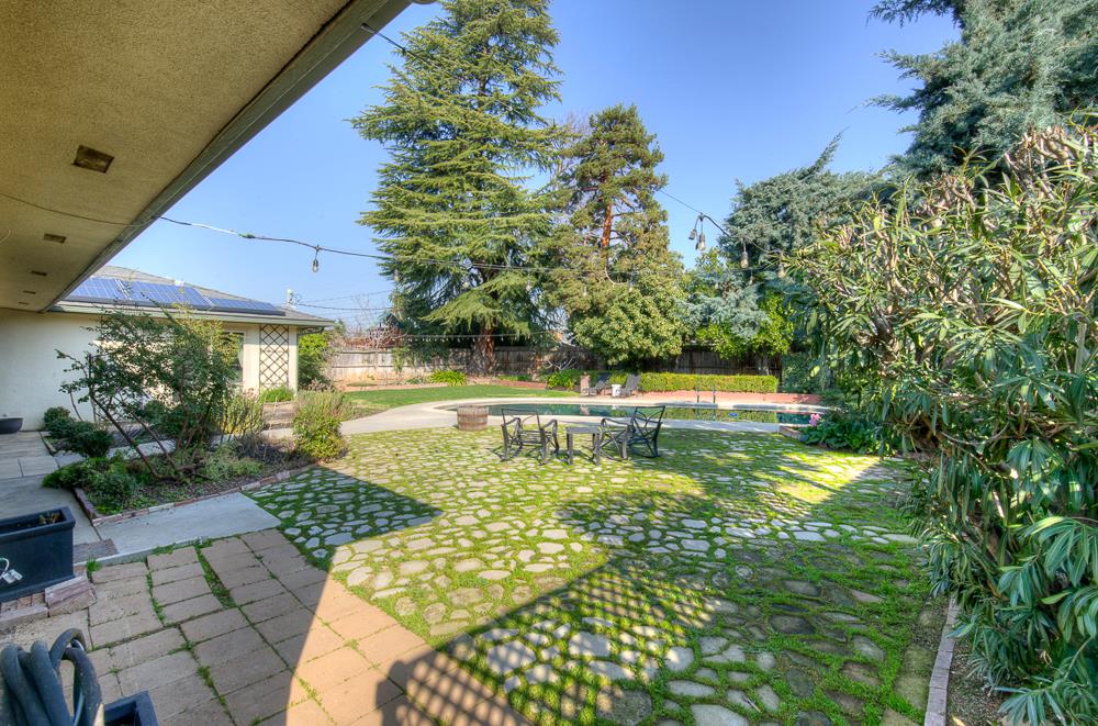 6040 N Wilson Ave, Fresno, CA 93704