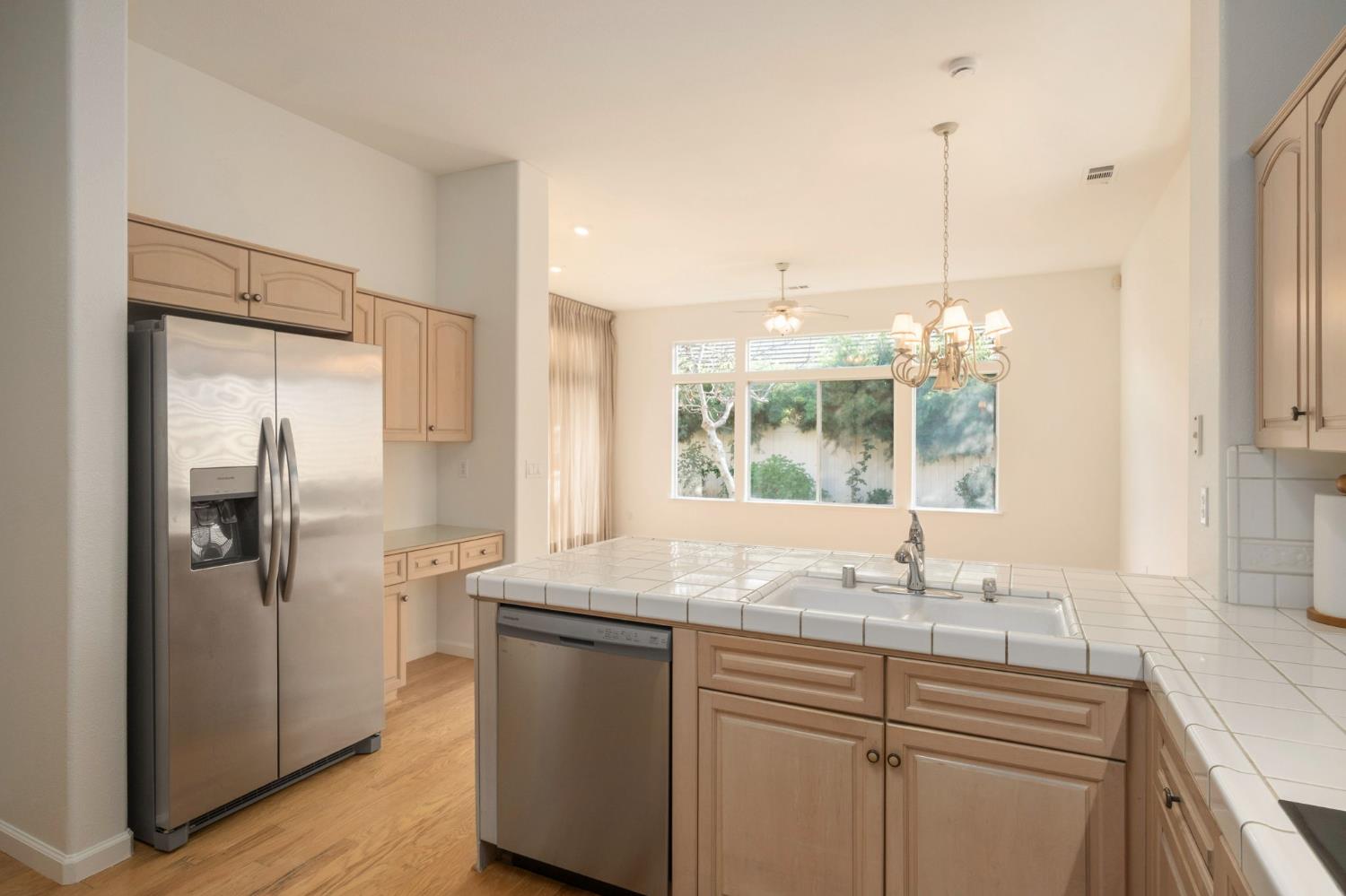 2151 W Via Le Fontane, Fresno, CA 93711