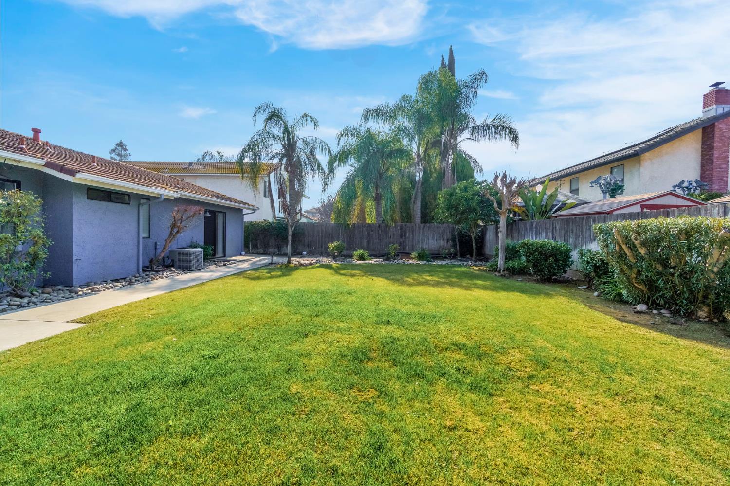 6459 N Hanover Ave, Fresno, CA 93722