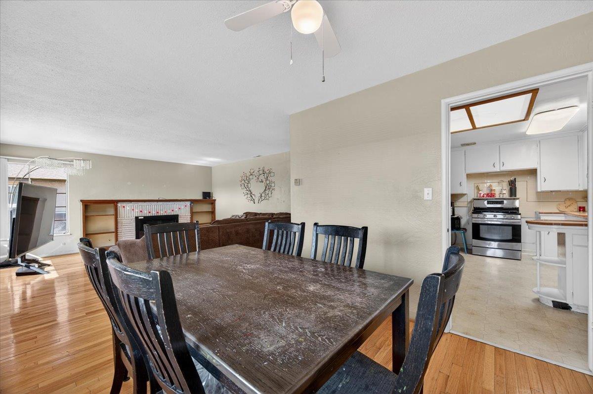 4137 E Cornell Ave, Fresno, CA 93703