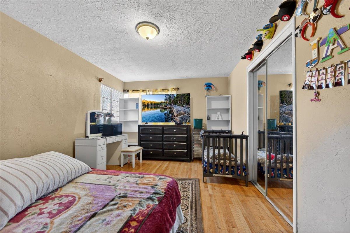 4137 E Cornell Ave, Fresno, CA 93703