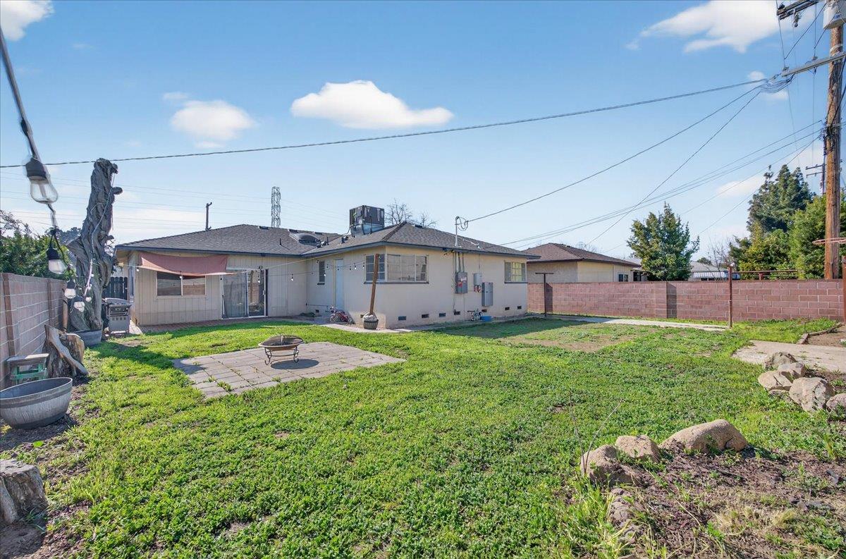 4137 E Cornell Ave, Fresno, CA 93703