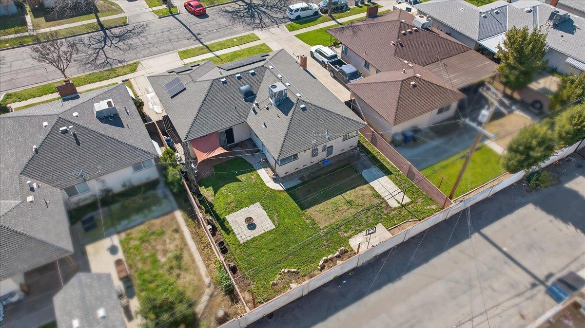 4137 E Cornell Ave, Fresno, CA 93703