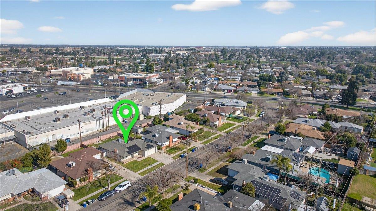 4137 E Cornell Ave, Fresno, CA 93703