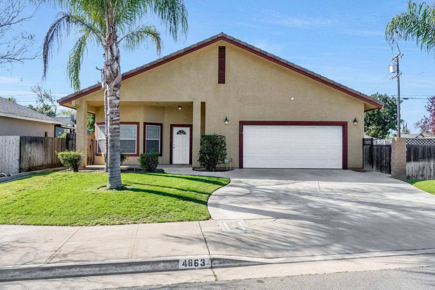 4863 N Doon Way, Fresno, CA 93726