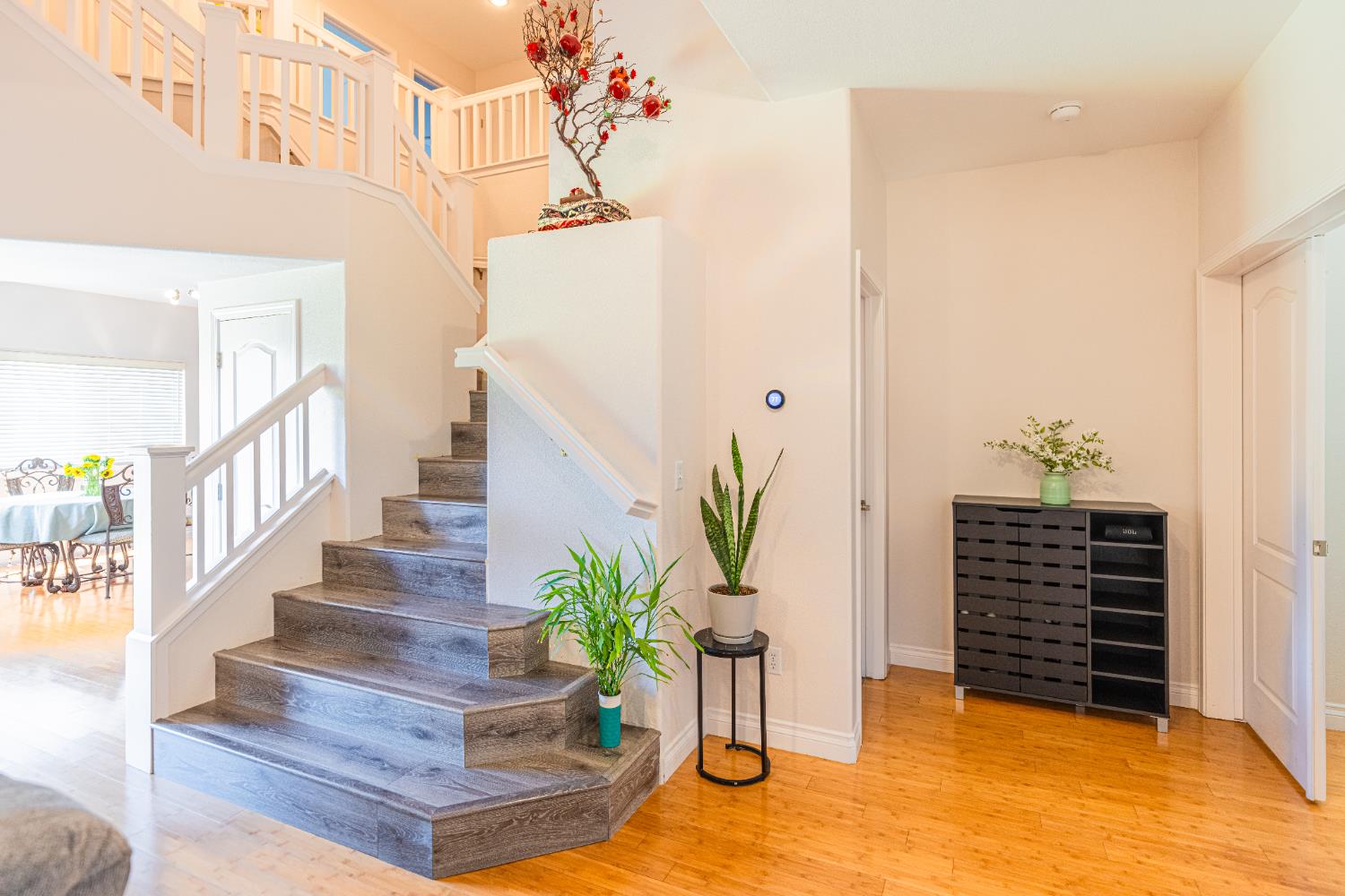 2322 E Revere Rd, Fresno, CA 93720