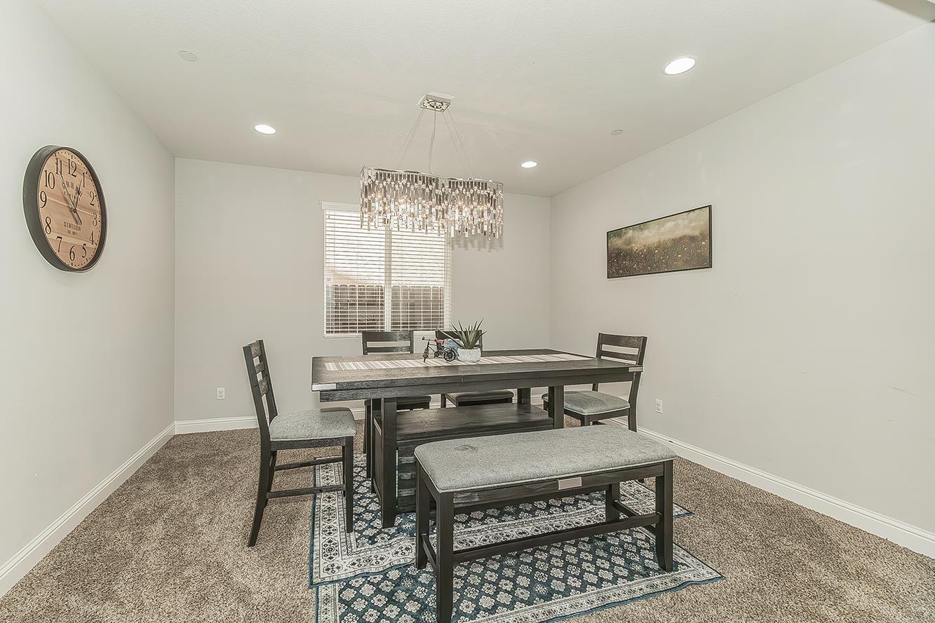 6805 W Fir Ave, Fresno, CA 93722