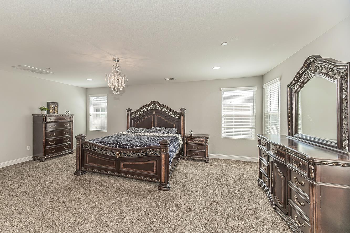 6805 W Fir Ave, Fresno, CA 93722