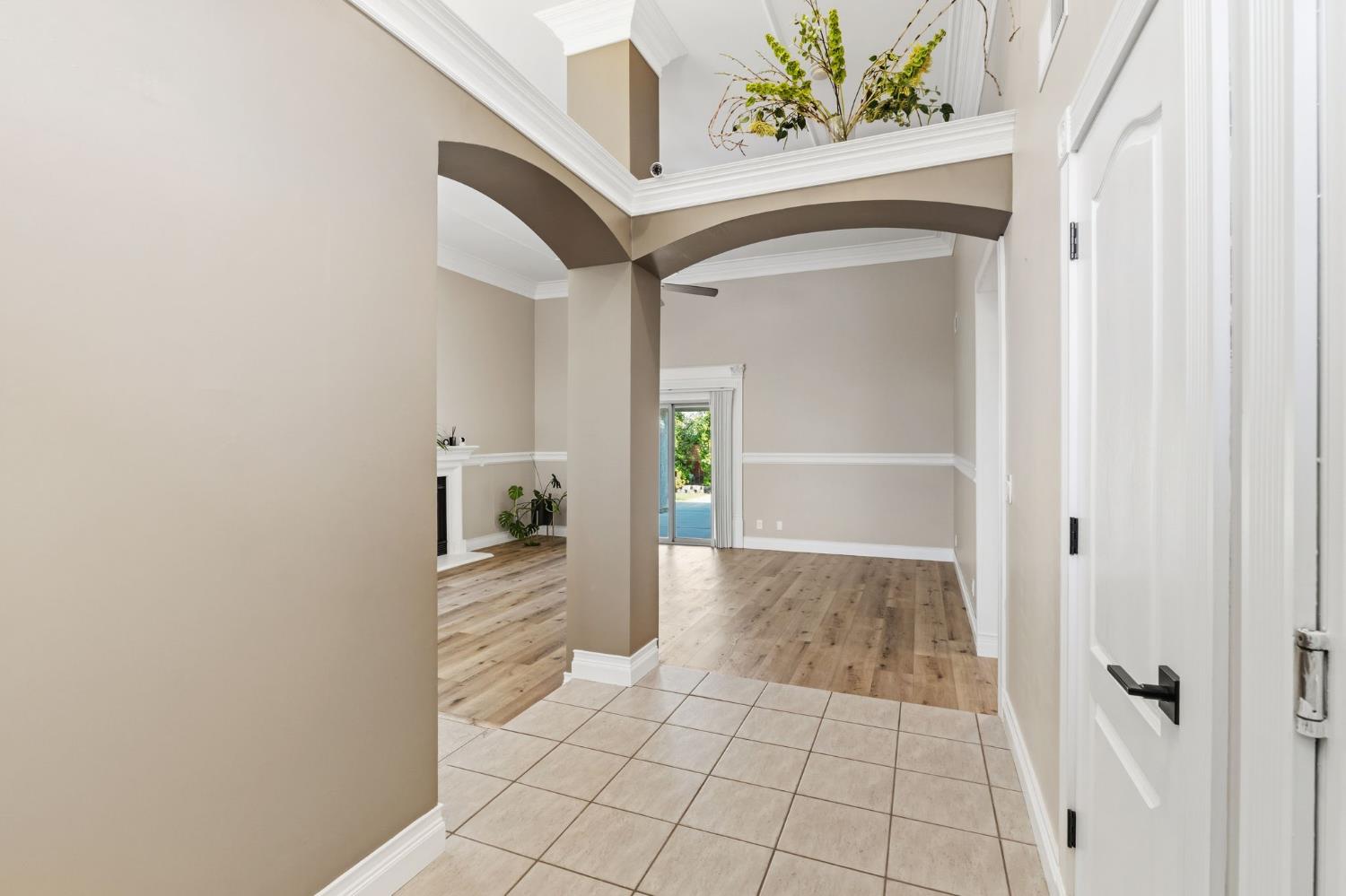 2740 E El Paso Ave, Fresno, CA 93720