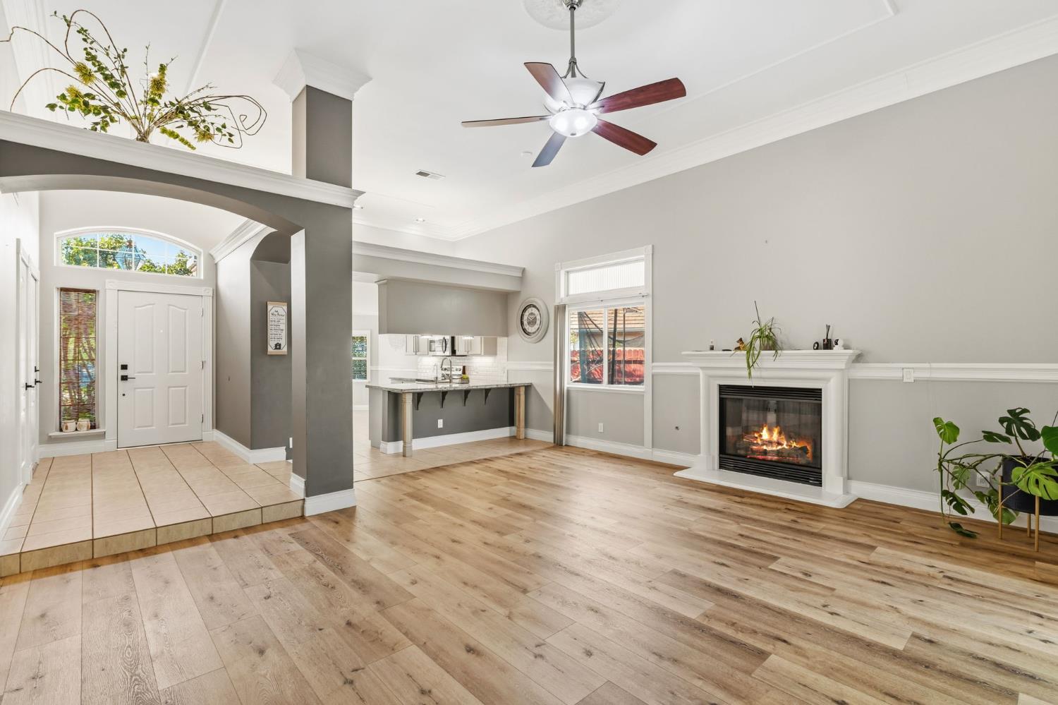 2740 E El Paso Ave, Fresno, CA 93720