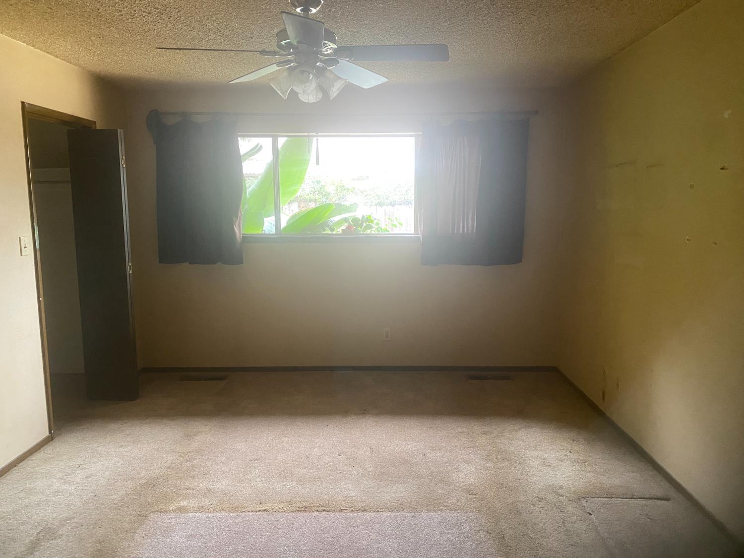 2654 E Warner Ave, Fresno, CA 93710