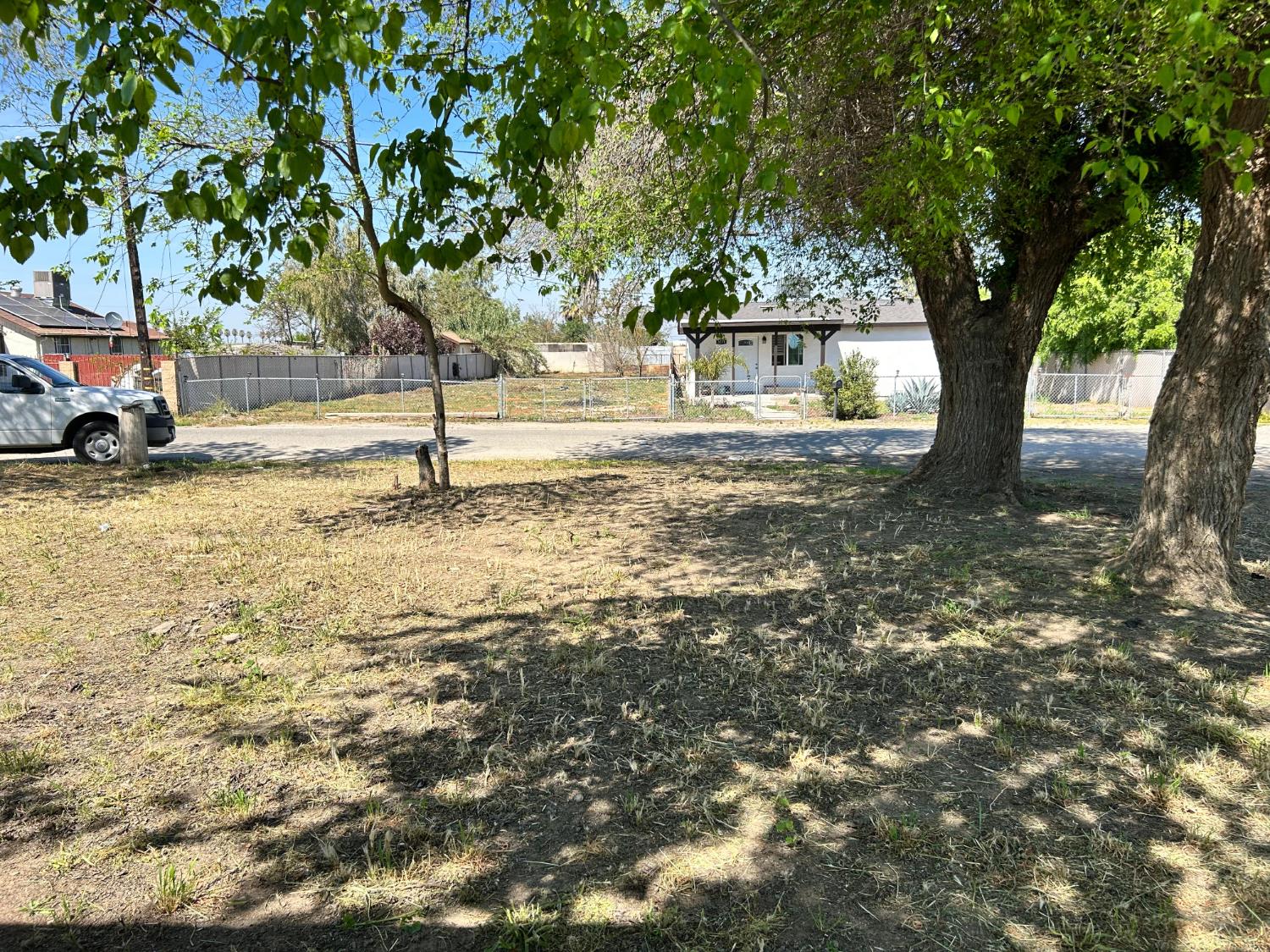 3243 W Beran Way, Fresno, CA 93706