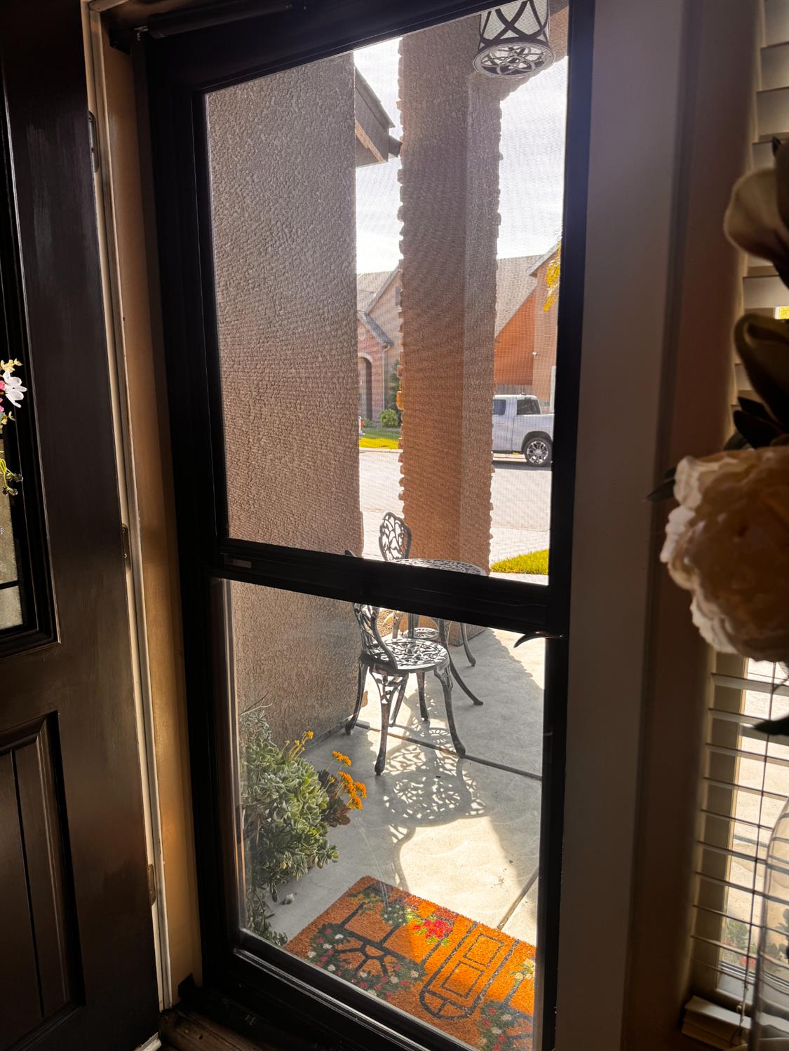 6878 W Alana Dr W, Fresno, CA 93722