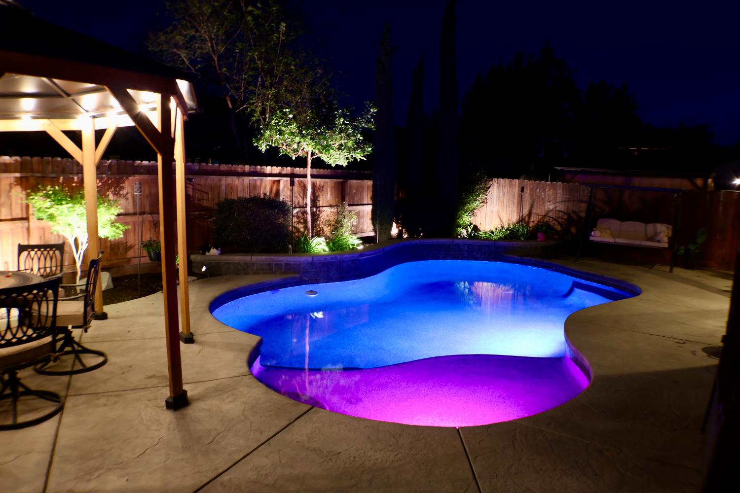 6878 W Alana Dr W, Fresno, CA 93722