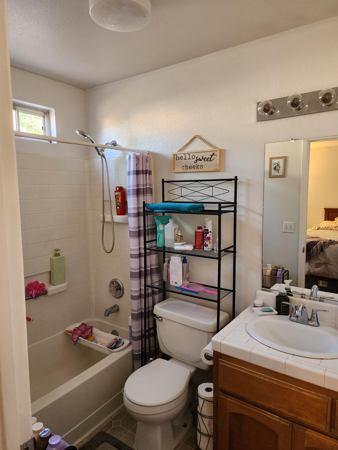 5810 W San Gabriel Ave, Fresno, CA 93722