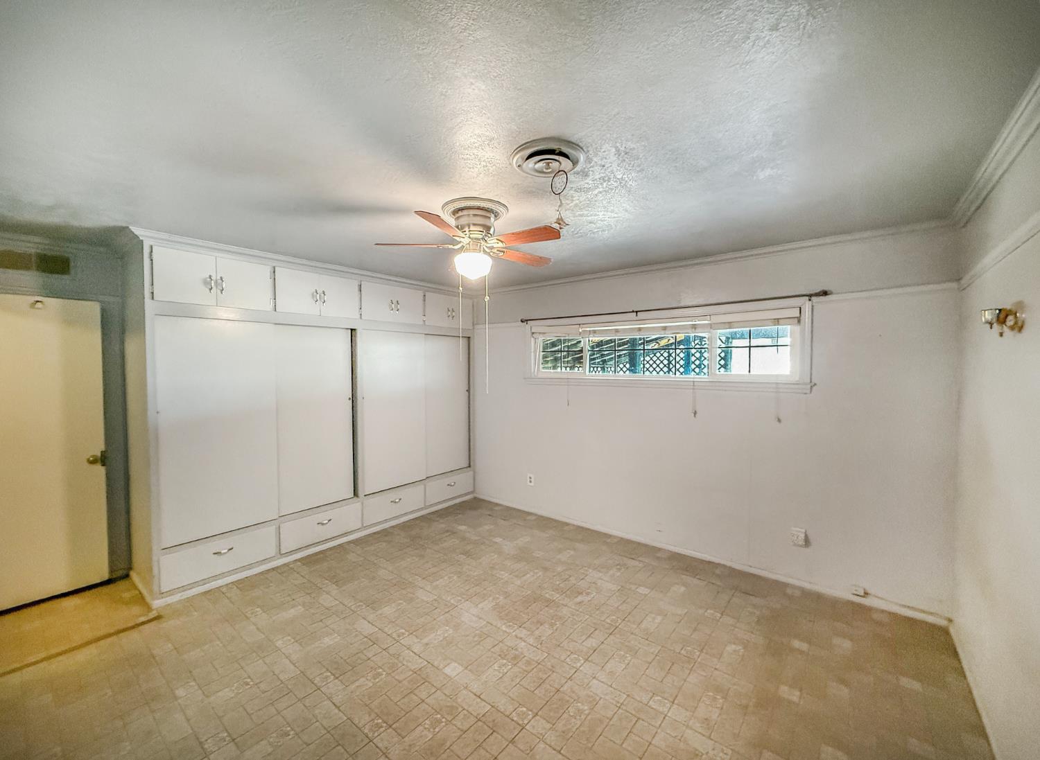 738 N Garden Ave, Fresno, CA 93727