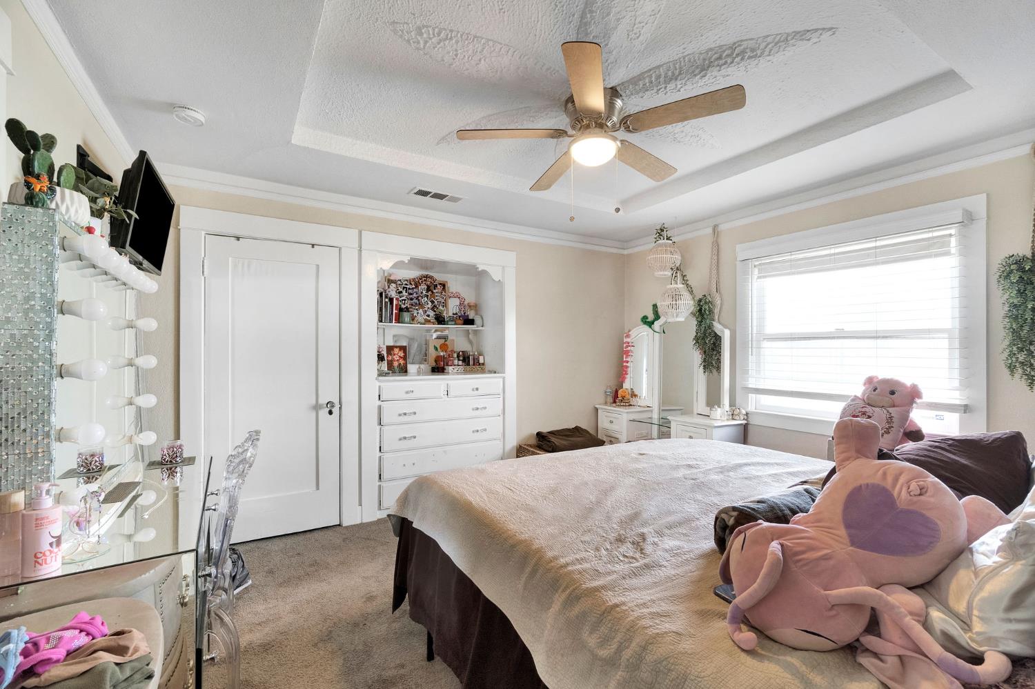 1005 N Fruit Ave, Fresno, CA 93728