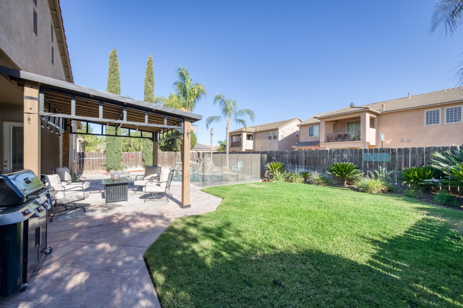 6611 W Morris Ave, Fresno, CA 93723