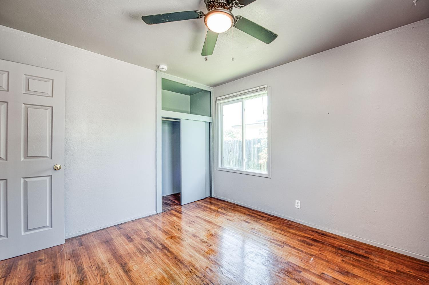 1534 W Saginaw Way, Fresno, CA 93705