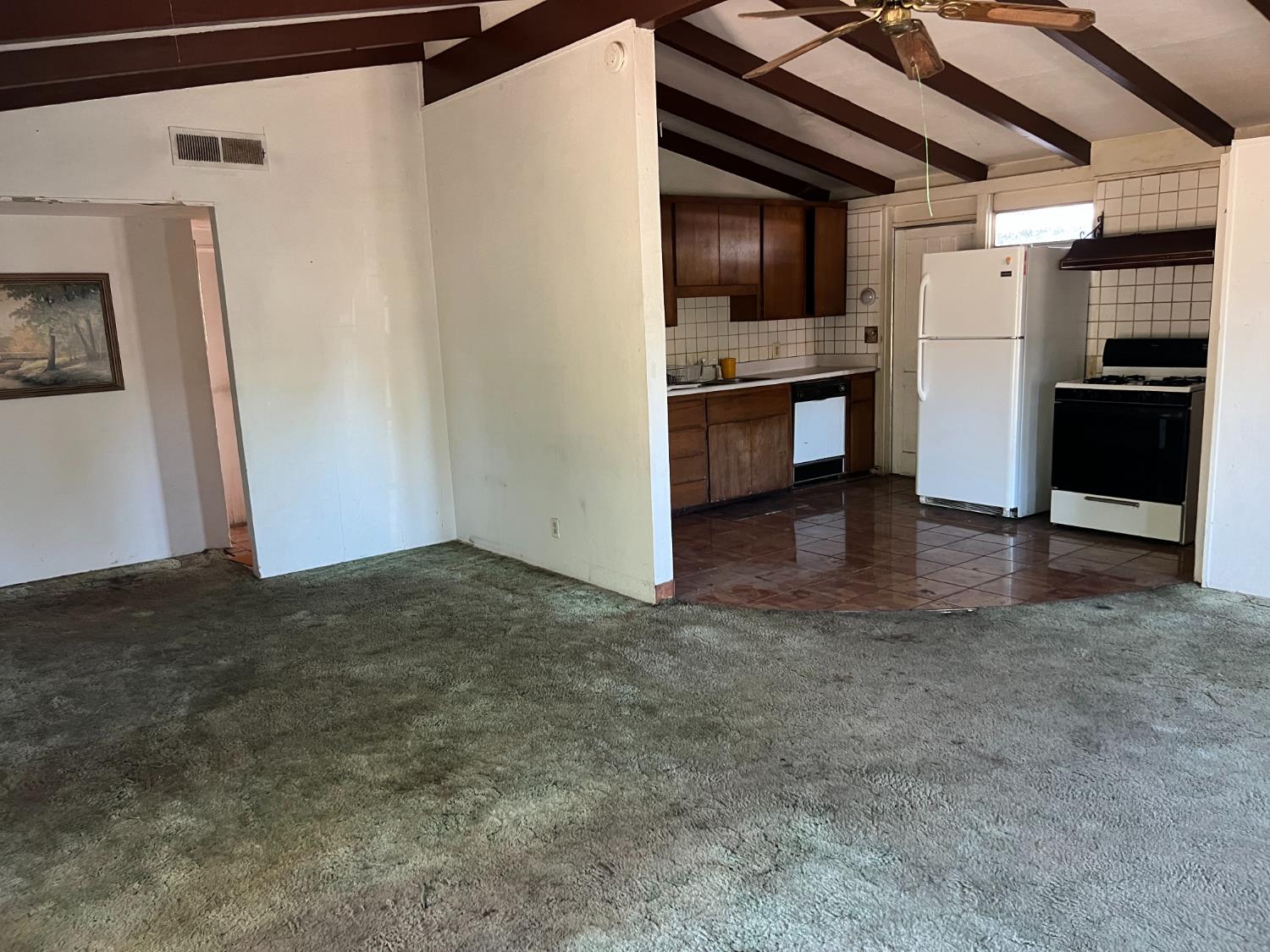 3988 N Fresno St, Fresno, CA 93726